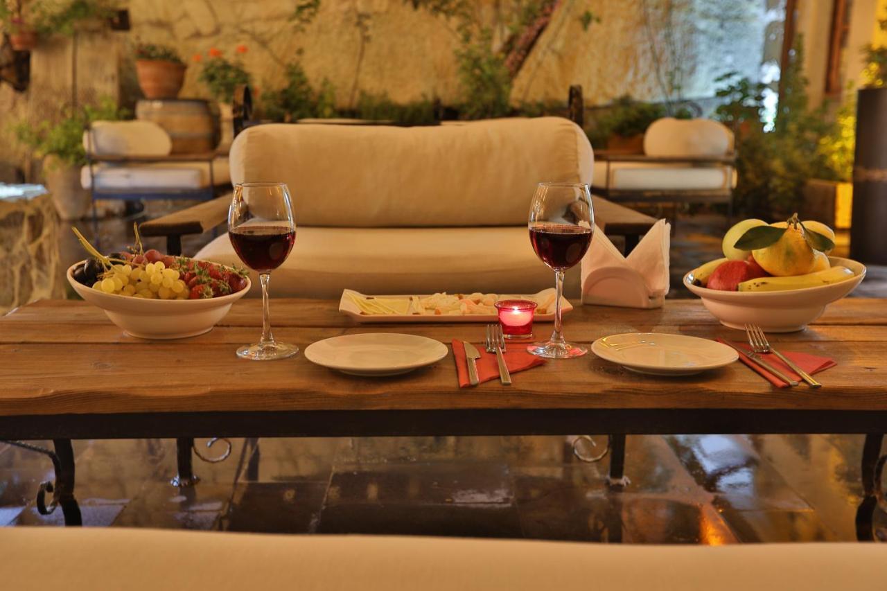 Aja Cappadocia Cave Hotel Ürgüp Eksteriør billede